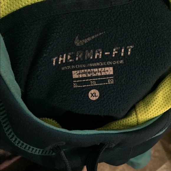 Fitted Nike Sweatshirt XL - Picture 4 of 4